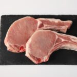 ΚΟΝΤΡΑ ΜΠΡΙΖΟΛΑ ΜΕ ΟΣΤΟ ΧΟΙΡΙΝΗ ΝΩΠΗ ΕΙΣΑΓΩΓΗΣ